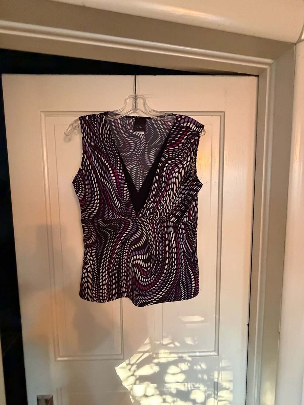 j.t.b. Sleeveless V-Neck Tunic Top with Abstract Pattern